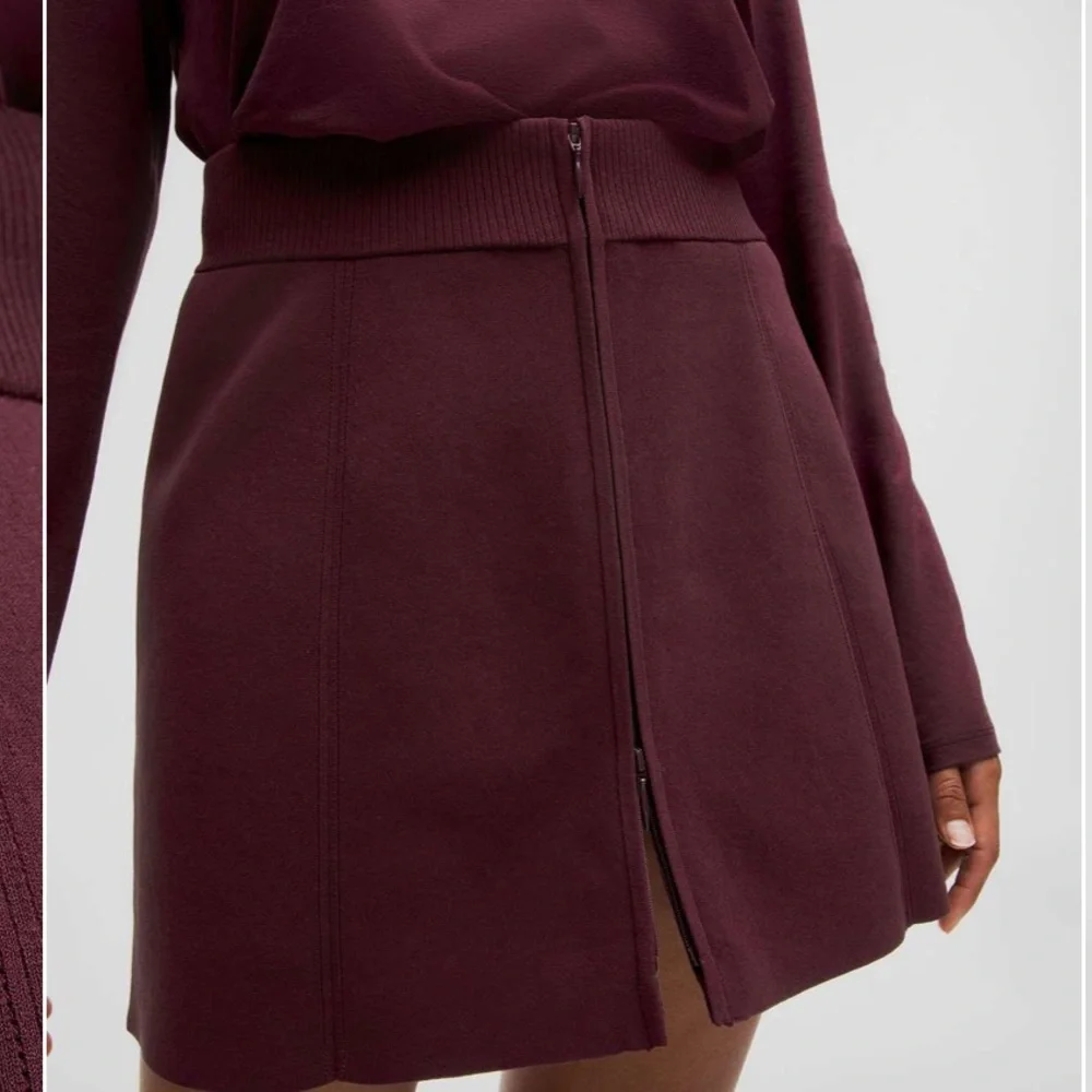 NWT! Lululemon Ribbed Knit Mini- Front Zip in Garnet, sz XL - Picture 3 of 10